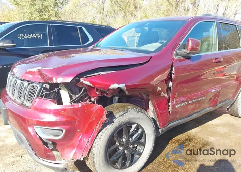 2017 Jeep Grand Cherokee Laredo 4X4 from USA, damaged, VIN 1C4RJFAG1HC889954